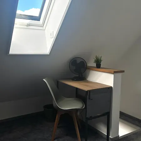 Apartment Alter Konsum